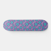 Muster für Violet Blue Flowers Skateboard (Horizontal)