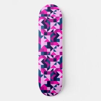 Muster geometrischer Formen, Dreiecke und Quadrate Skateboard
