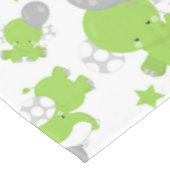 Muster grüner Elefanten, Niedliche Elefanten, Ster Tischdecke (Schrägansicht)