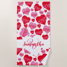 Muster Herz XOXO Liebe Rot Rosa Weißes Monogramm Strandtuch