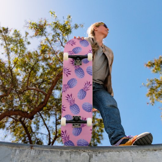 Muster Lilac & Pink Pineapples Skateboard (Außenbereich 1)