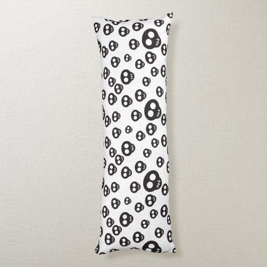 Muster mit den schwarzen Schädeln auf Weiß Seitenschläferkissen (Rückseite (Vertikal))