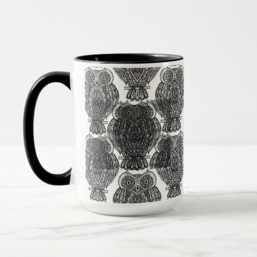 Muster mit Eulen-Gekritzel Tasse (Links)
