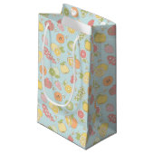 Muster mit Früchten und Beeren Kleine Geschenktüte (Vorderseite Schrägansicht)