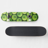 Muster mit grünen Äpfeln Skateboard (Horizontal)