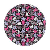 Muster mit niedlichen kawaii Gekritzelkatzen 3 Schneidebrett (Vorderseite)