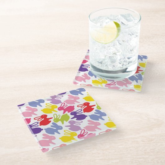 Muster mit Ostern-Kaninchen Glasuntersetzer (Schrägansicht)