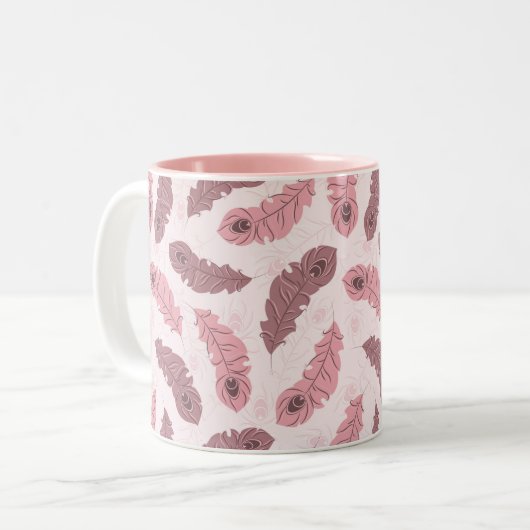 Muster mit Pfaufedern Zweifarbige Tasse (Vorderseite Links)