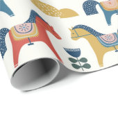 Muster mit Pferden, die von skandinavischer Kunst Geschenkpapier (Rolleneckpunkt)