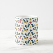 Muster mit Pferden, die von skandinavischer Kunst Kaffeetasse (Mittel)