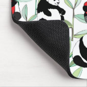 Muster mit reizenden Pandas mit Herzen Mousepad (Ecke)