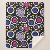 Muster mit schwarzen Pickleballs Sherpadecke (Vorderseite)