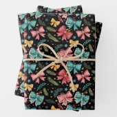 Muster mit Sternen und Kiefernzweigen Geschenkpapier Set (Beispiel)