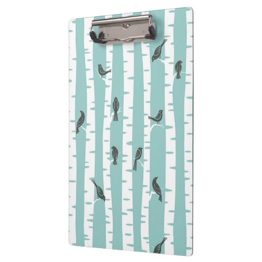 Muster mit Vögeln und Bäumen Klemmbrett (Links)