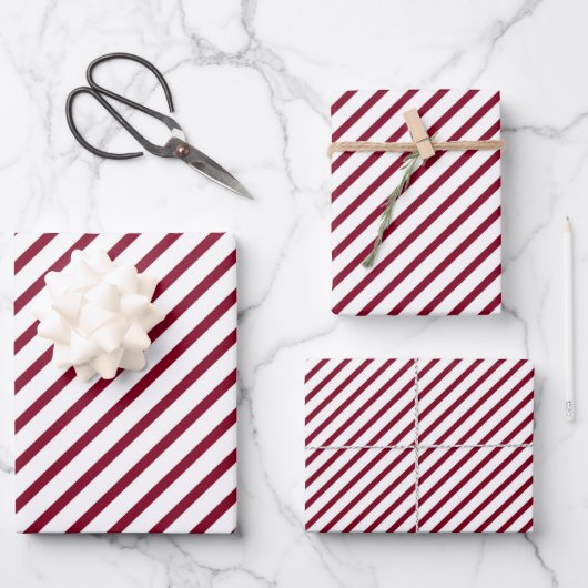 Muster-Papierfolien aus Burgundy Red Stripes Geschenkpapier Set (Vorderseite)