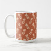 Muster Terracotta & Peach Tropical Pineapse Kaffeetasse (Links)