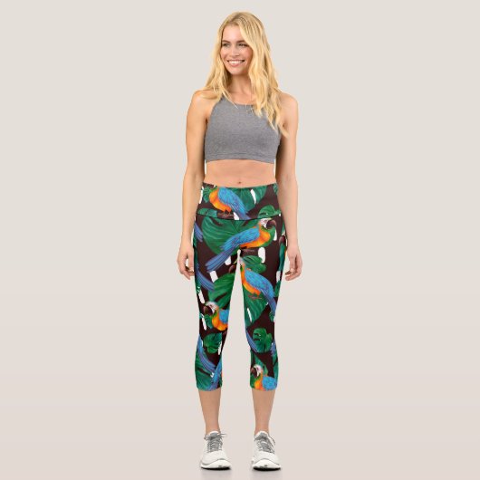 Muster tropischer Vögel Capri Leggings (Vorderseite)
