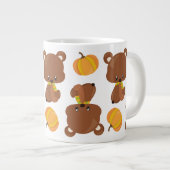 Muster von Bären, Niedlichen Bären, Fall, Kürbiski Jumbo-Tasse (Vorderseite Rechts)