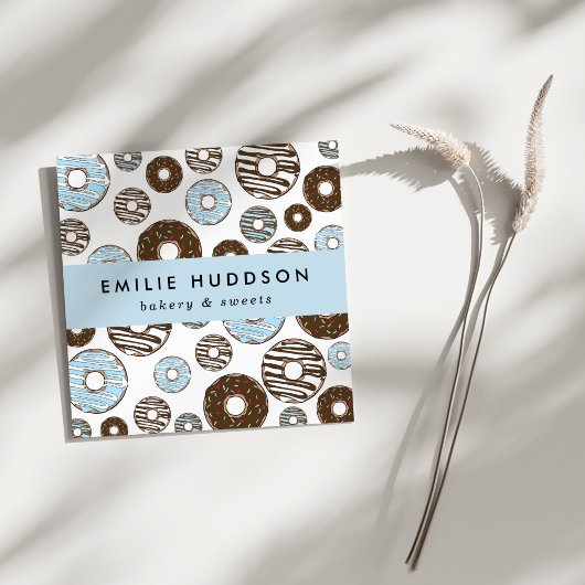 Muster von blauen Donuts, Kuchenladen, Konditorei Quadratische Visitenkarte