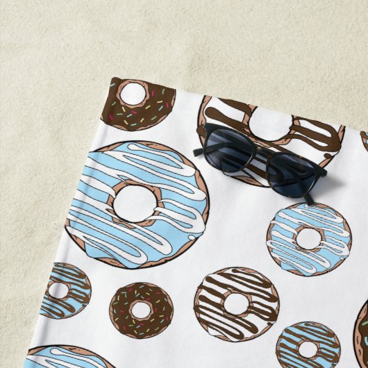 Muster von Donuts, blauen Donuts, braunen Donuts Strandtuch (Beispiel)