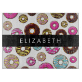 Muster von Donuts, farbenfrohe Donuts, Ihr Name Schneidebrett (Vorderseite)