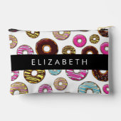 Muster von Donuts, farbenfrohe Donuts, Ihr Name Zubehörtasche (Rückseite)