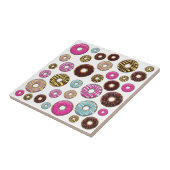 Muster von Donuts, farbenfrohe Donuts, Sprinklen Fliese (Seite)