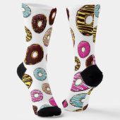 Muster von Donuts, farbenfrohe Donuts, Sprinklen Socken (Gewinkelt)