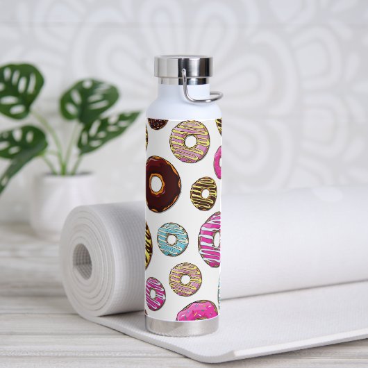 Muster von Donuts, farbenfrohe Donuts, Sprinklen Trinkflasche (Yoga)