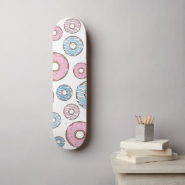 Muster von Donuts, rosa Donuts, blaue Donuts Skateboard