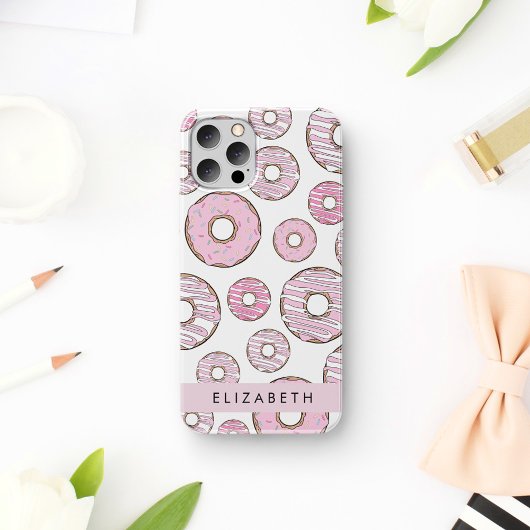 Muster von Donuts, rosa Donuts, Icing, Ihr Name iPhone 16 Hülle