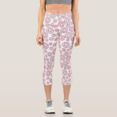 Muster von Donuts, rosa Donuts, Sprinklen Capri Leggings (Vorderseite)
