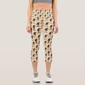 Muster von Gnomen, Halloween-Gnomen-Trick oder -Be Capri Leggings (Vorderseite)