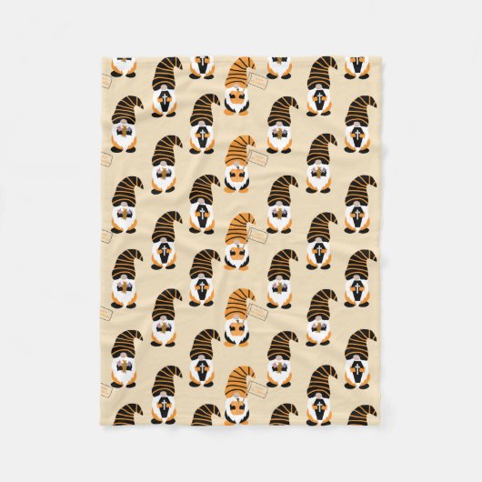 Muster von Gnomen, Halloween-Gnomen-Trick oder -Be Fleecedecke (Vorderseite)