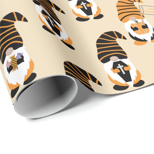 Muster von Gnomen, Halloween-Gnomen-Trick oder -Be Geschenkpapier (Rolleneckpunkt)