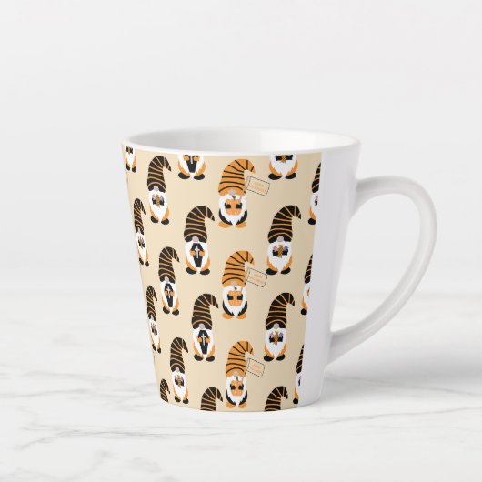 Muster von Gnomen, Halloween-Gnomen-Trick oder -Be Milchtasse (Rechts)