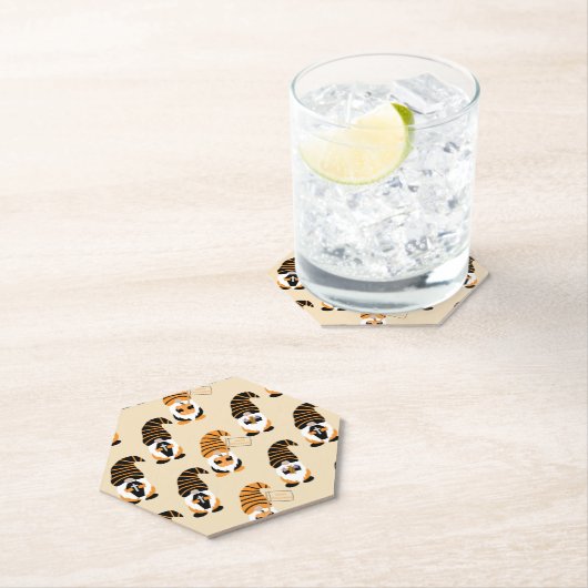 Muster von Gnomen, Halloween-Gnomen-Trick oder -Be Untersetzer (Vor Ort)