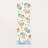 Muster von Llamas, Alpacas, Blume, Ihr Name Yogamatte (Rückseite)