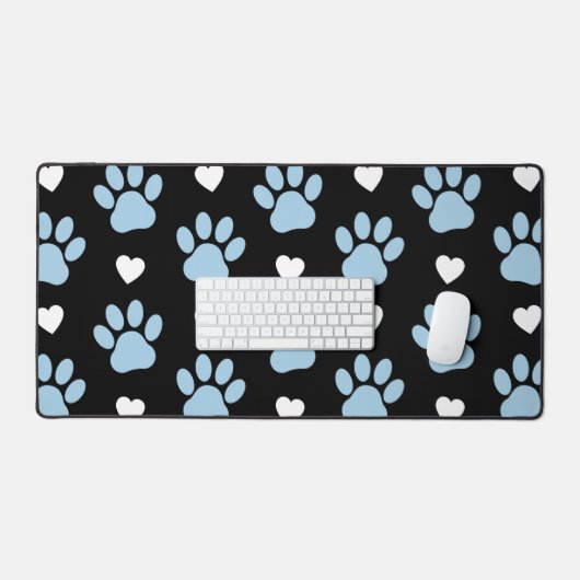 Muster von Paws, Hundeschäften, blauen Paws, weiße Schreibtischunterlage (Tastatur & Maus)