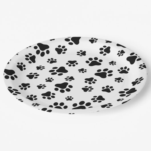 Muster von Paws, Hundeschäften, Schwarz und Weiß Pappteller (Schrägansicht)