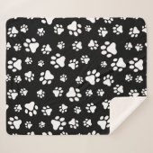Muster von Paws, Paw Prints, Schwarz und Weiß Sherpadecke (Vorderseite (Horizontal))