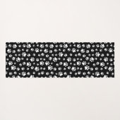 Muster von Paws, Paw Prints, Schwarz und Weiß Yogamatte (Rückseite (Horizontal))