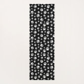 Muster von Paws, Paw Prints, Schwarz und Weiß Yogamatte (Rückseite)