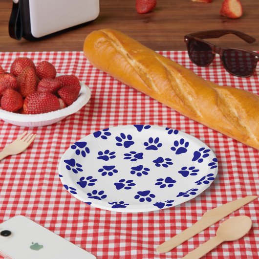 Muster von Pfoten, Hundeschäften, blaue Navy-Paws Pappteller (Picknick)