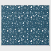 Muster von Schneeflocken und Sprucebäumen Geschenkpapier (Flach)