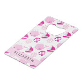 Muster von Walen, rosa Wale, Ihr Name Geldbeutel Flaschenöffner (Vorderseite Schrägansicht)