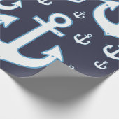 Muster weißer Anker auf marineblau Geschenkpapier (Ecke)