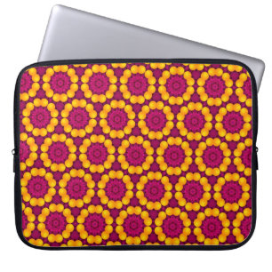 Musterdesign durch Wiederholung der geometrischen Laptopschutzhülle