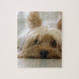 mustert niedliches Gesicht des Puzzle
