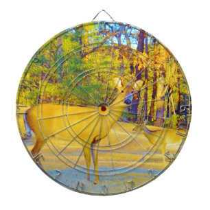 Musturd Colored Deer mit hellblau Dartscheibe